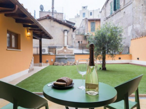 The Best Rent - Wonderful flat with Jacuzi and garden
